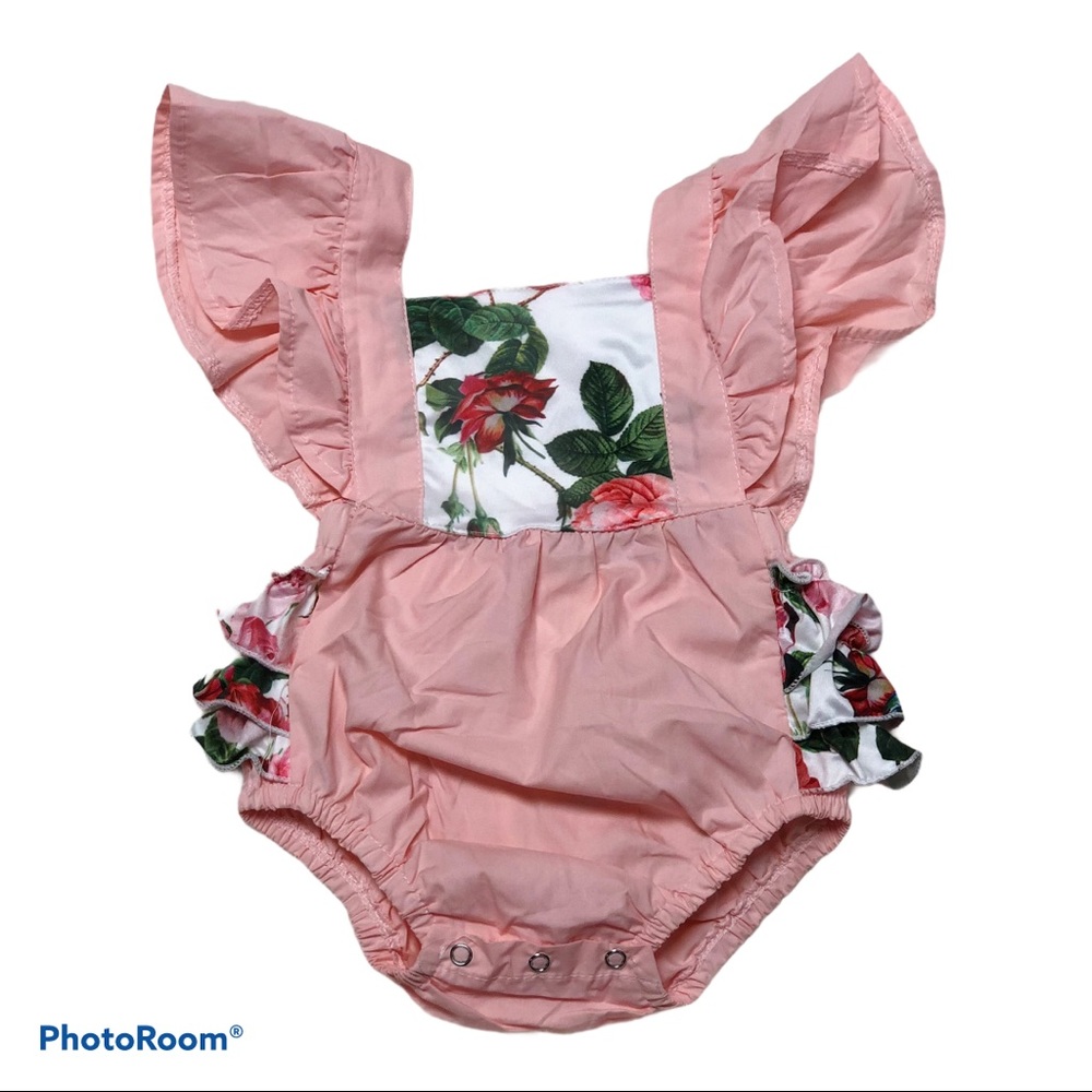 ADORABLE BOUTIQUE FLORAL ROMPER - Picture 1 of 3
